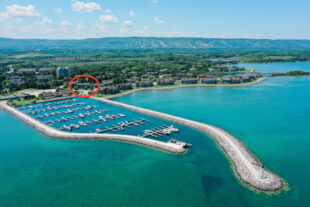 Location, Location Directly Across from the Recreation Centre (Pool, Hot Tubs, Sauna, Games Room, Library and Gathering Areas.