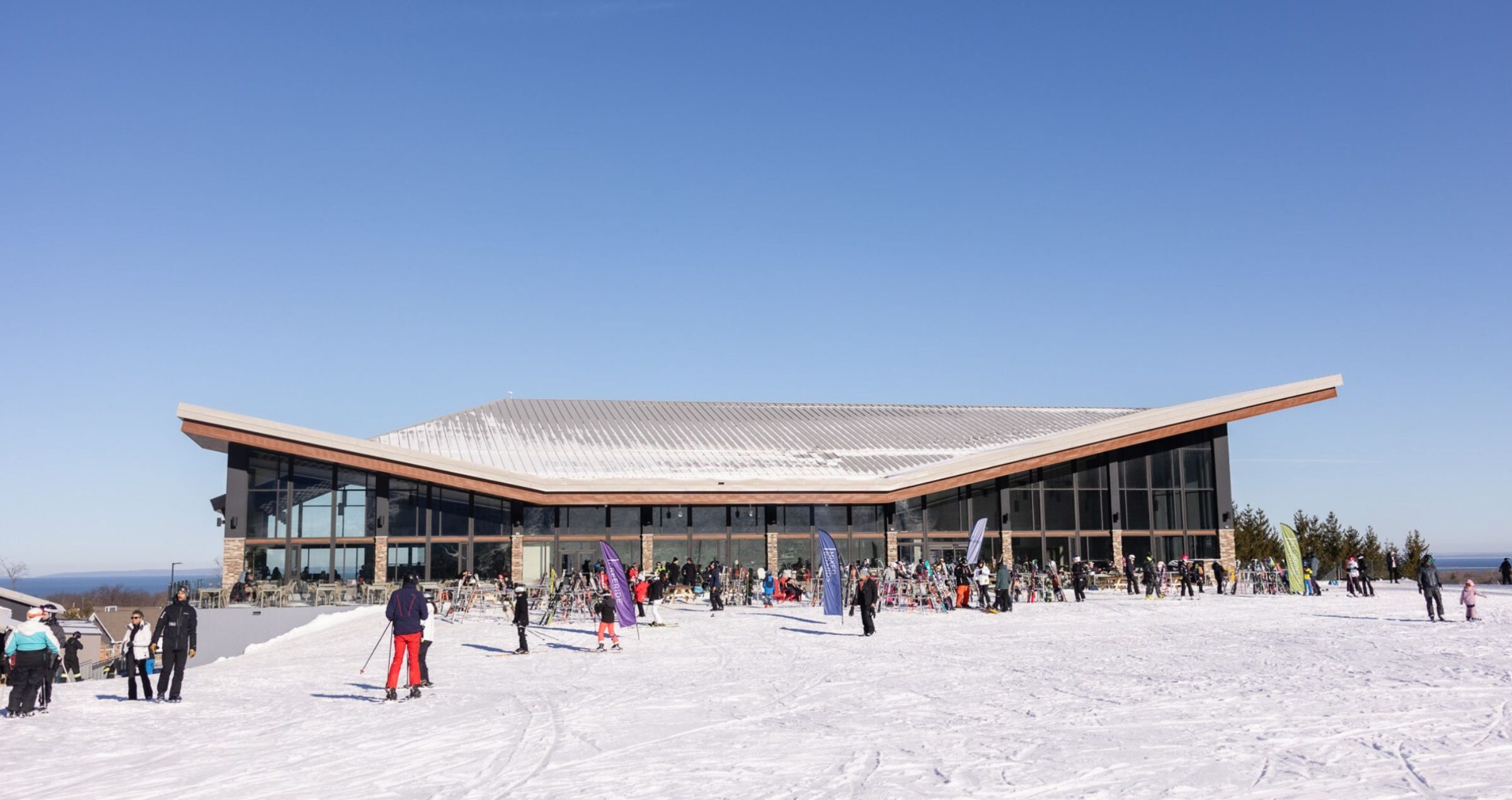 alpine-clubhouse
