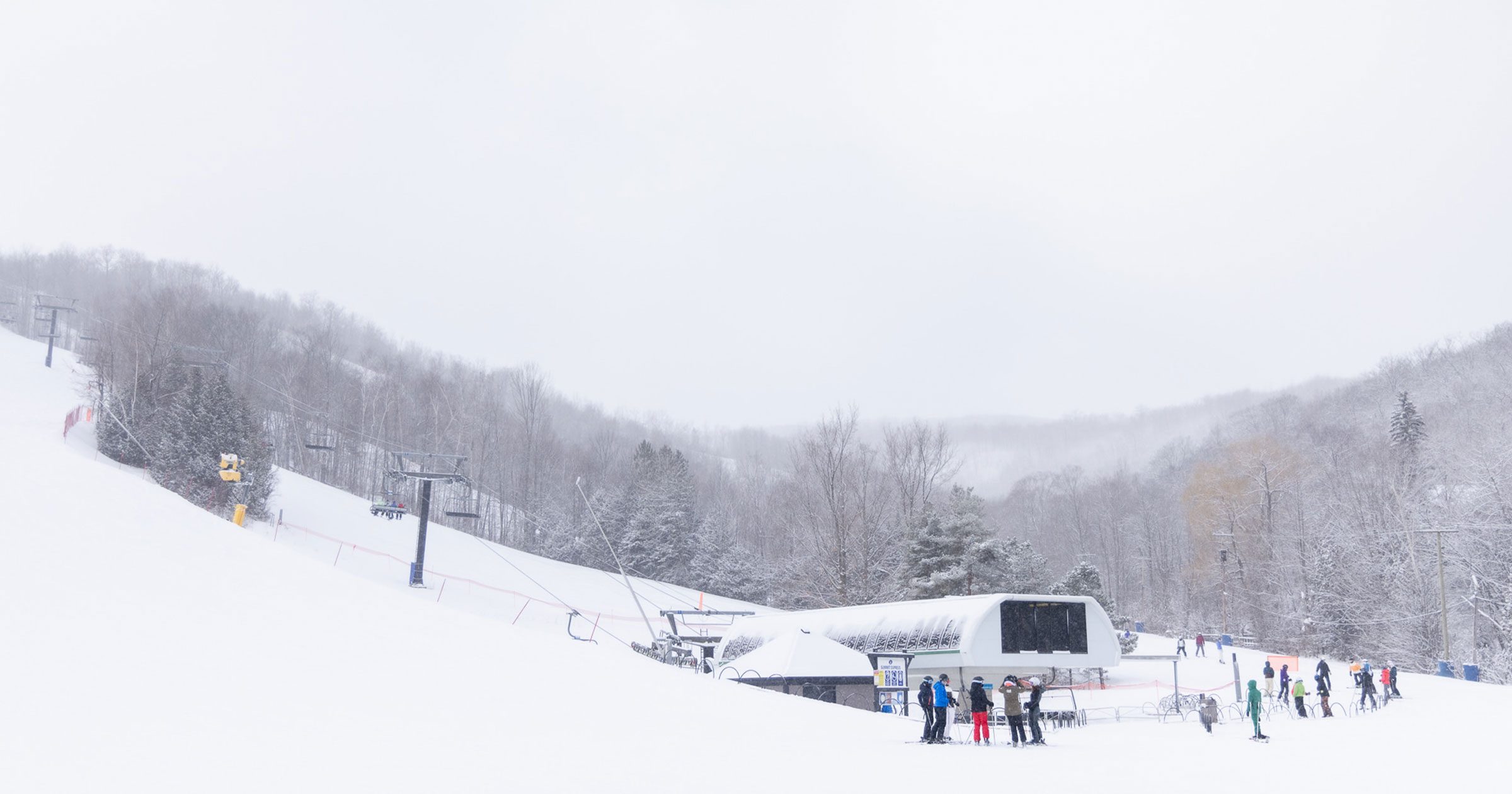 snowy-scene-looking-towards-summit-chair